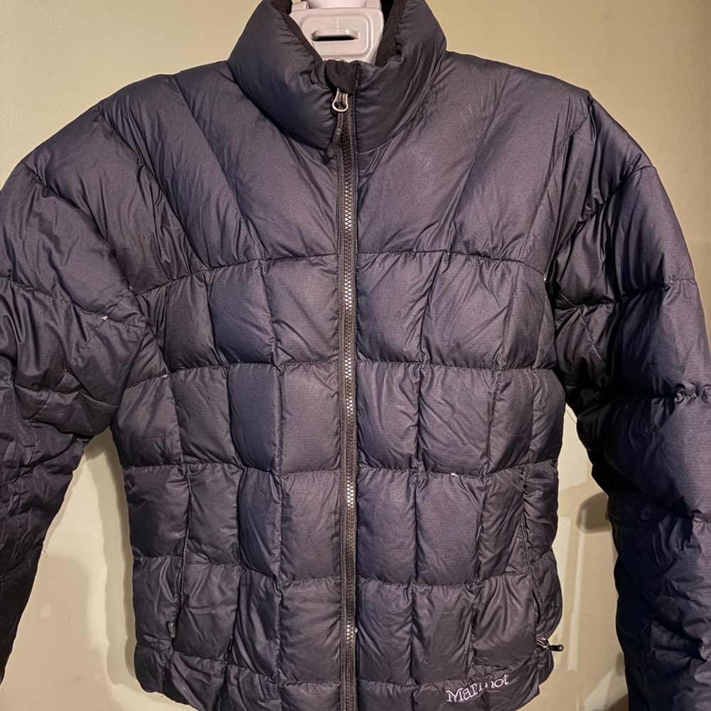 Marmot Dark Navy Women’ Puffer Jacket